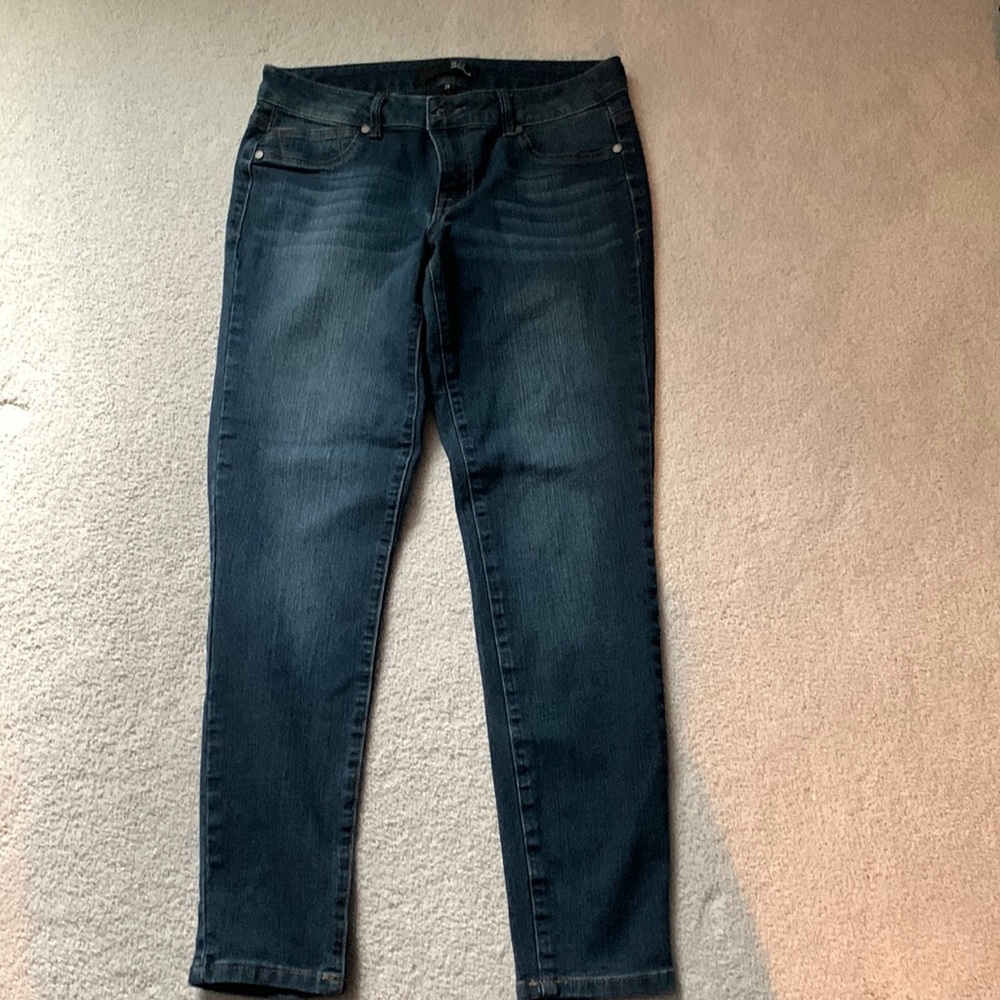 Dark blue skinny jeggings